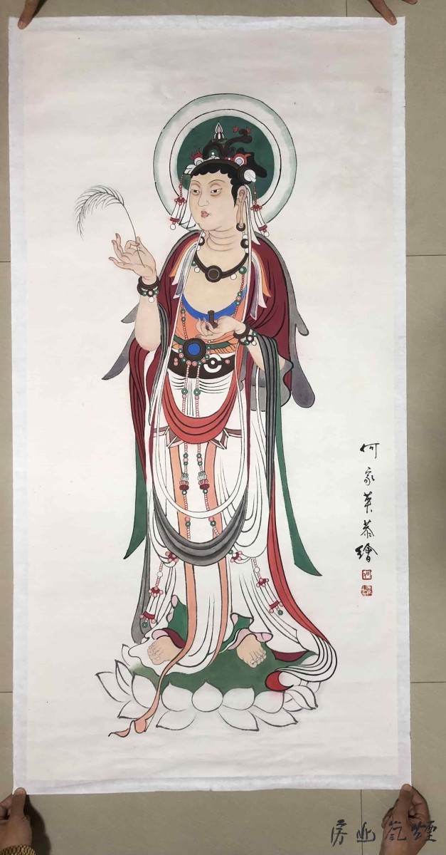何家英